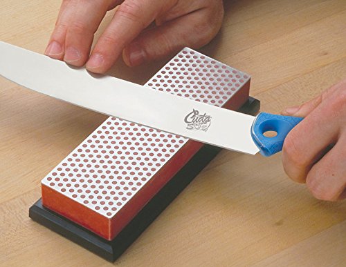 Comment aiguiser un couteau céramique ?